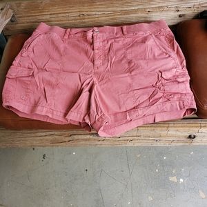 Womans Shorts 18W